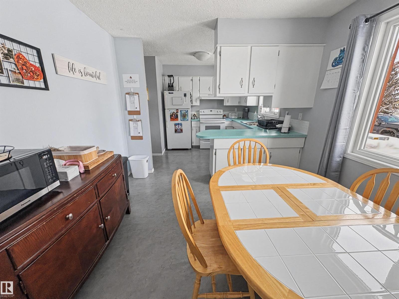 4602 42 AV - Photo 5 of 27, Bonnyville Town, Alberta