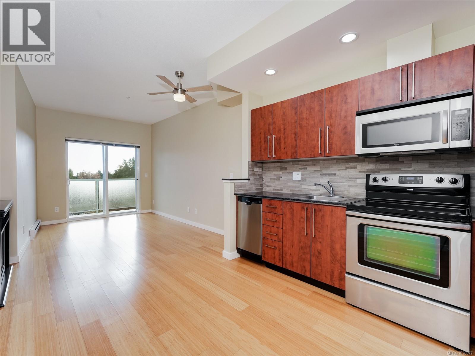 #404 611 BROOKSIDE RD - 7