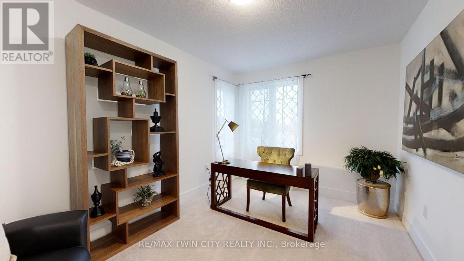 42 JULIE CRESCENT - 19