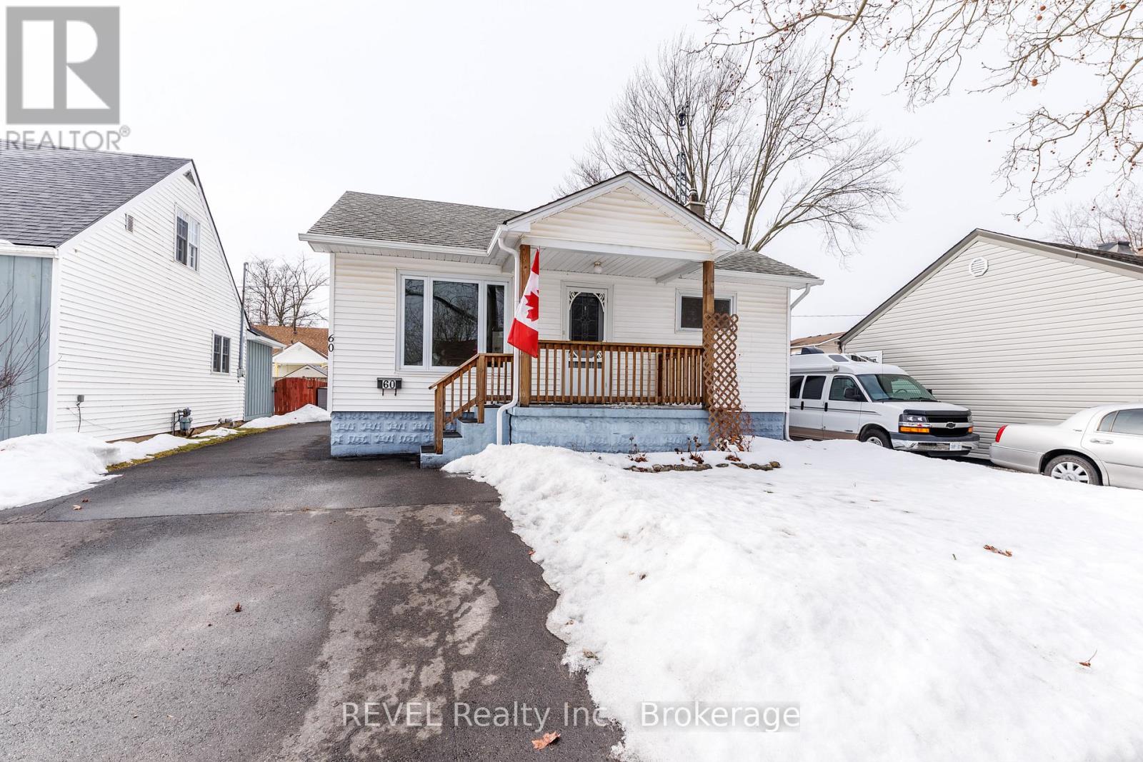 60 NELLES ROAD - Photo 4 of 31, Welland (Lincoln/Crowland), Ontario