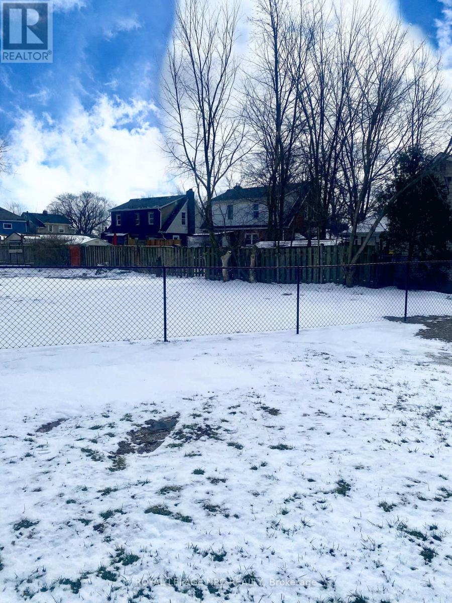 45 RIVERSIDE DRIVE - Photo 4 of 5, Welland (Broadway), Ontario