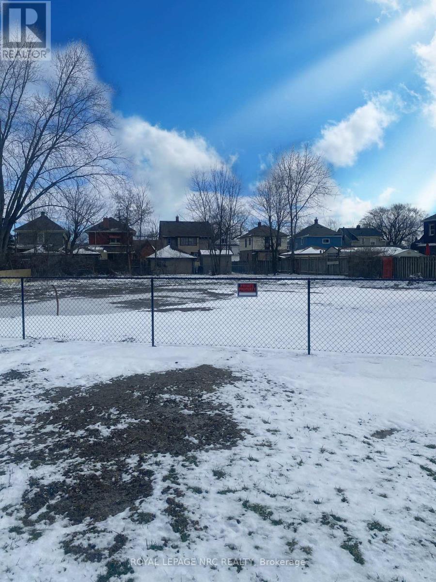 45 RIVERSIDE DRIVE - Photo 5 of 5, Welland (Broadway), Ontario