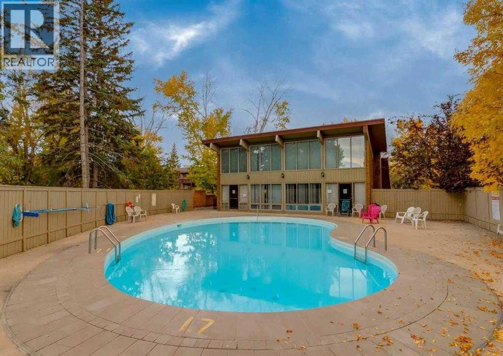 Single Family House for Sale in    Avenue SW Haysboro Calgary 