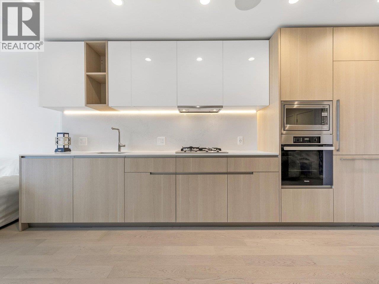 1005 6811 PEARSON Way - photo 2