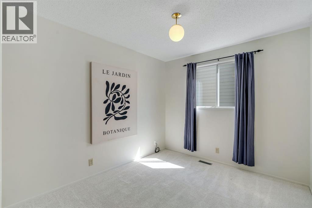 Single Family House Bungalow for Sale in  Falshire Way NE Falconridge Calgary 