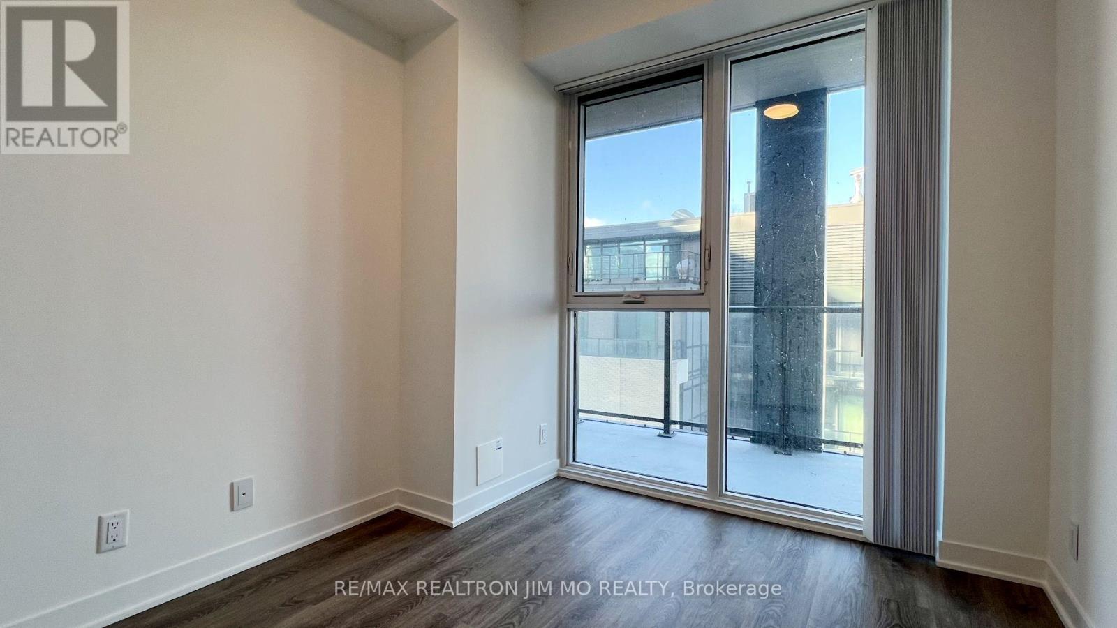 1916 - 180 FRONT STREET E - Photo 2 of 22, Toronto (Moss Park), Ontario