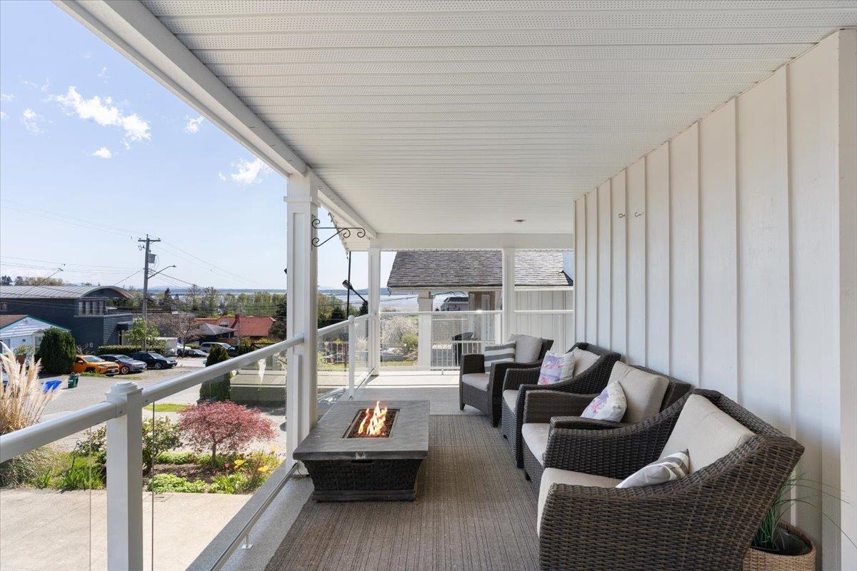 965 KEIL STREET, White Rock