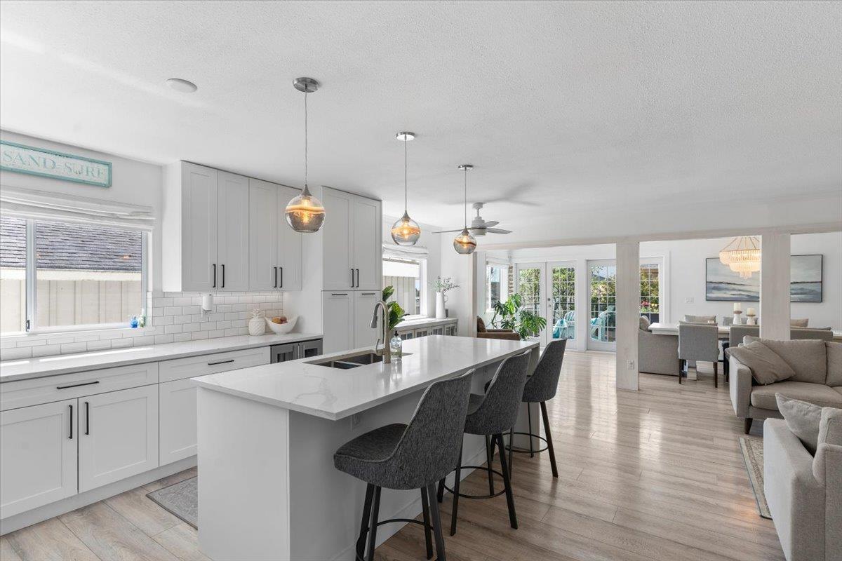 965 KEIL STREET, White Rock