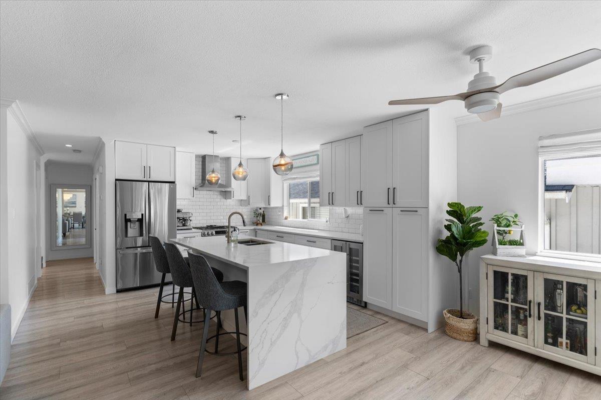 965 KEIL STREET, White Rock