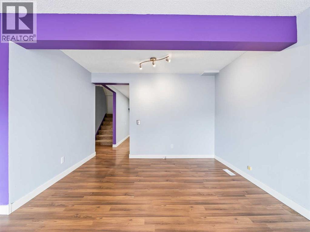 Single Family House for Sale in   Canterbury Drive SW Canyon Meadows Calgary 