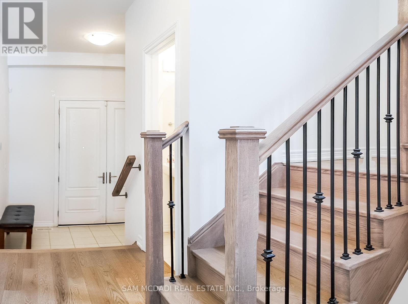 1090 PISCES TRAIL - Photo 2 of 16, Pickering, Ontario