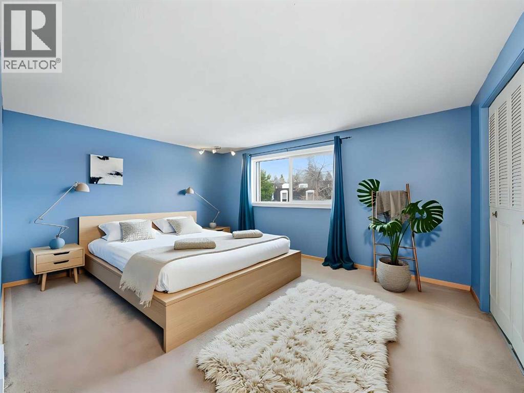 Single Family House for Sale in   Canterbury Drive SW Canyon Meadows Calgary 