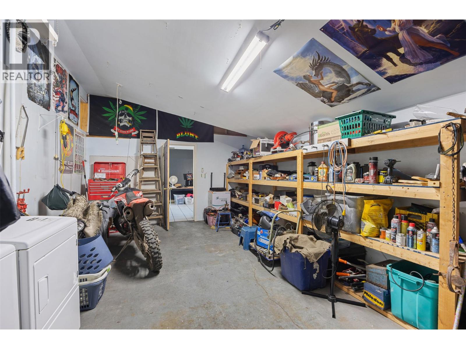  2287 Granite Avenue, Merritt