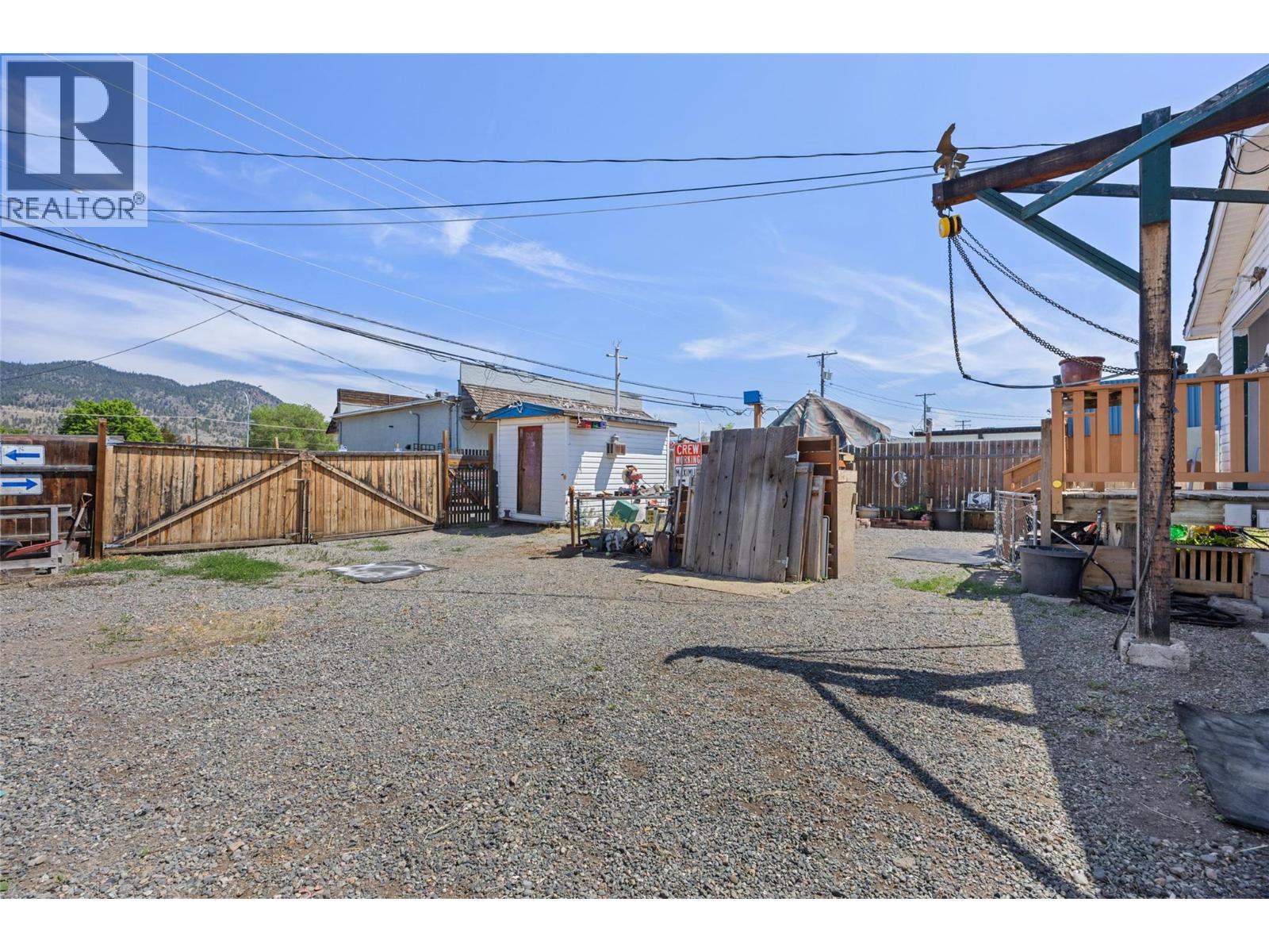  2287 Granite Avenue, Merritt