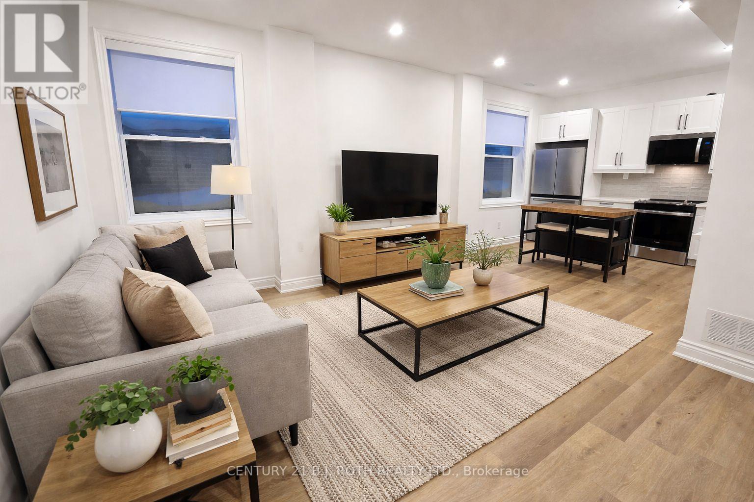 42 Calverley Street Lower