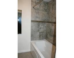 8722 154a Street, Surrey, BC V3S3N9 Photo 6