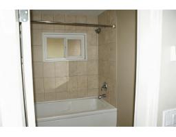 8722 154a Street, Surrey, BC V3S3N9 Photo 7