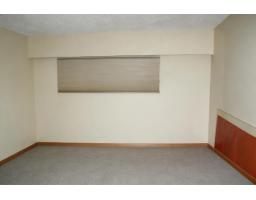 8722 154a Street, Surrey, BC V3S3N9 Photo 8