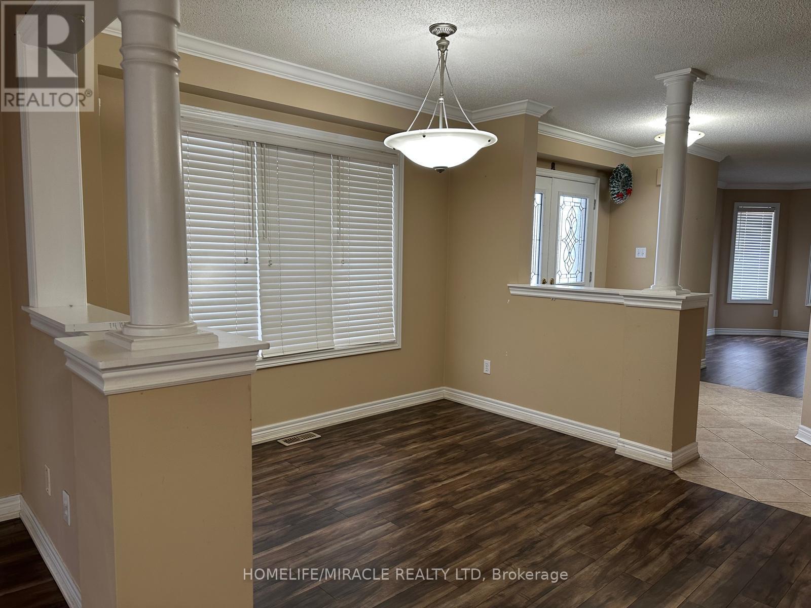 29 BRUCEWOOD ROAD - Photo 4 of 16, Brampton (Sandringham-Wellington), Ontario