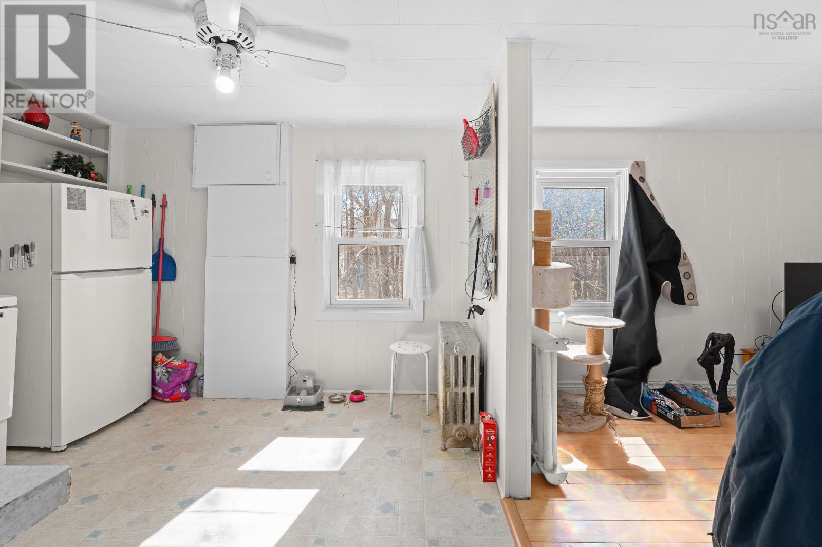 Property 23 of 46 of 220 James Street