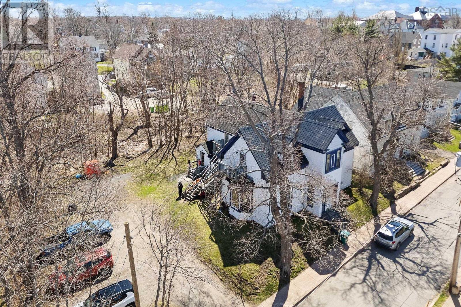 Property 2 of 46 of 220 James Street