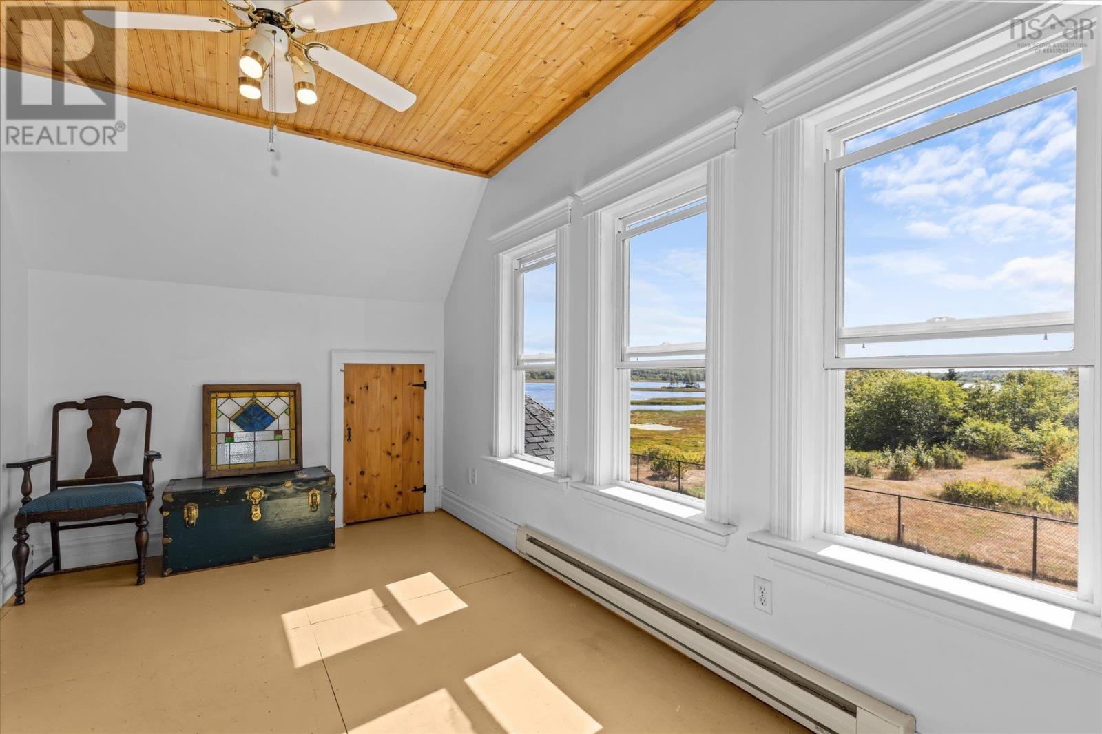 Property 22 of 48 of 653 West Sable Road