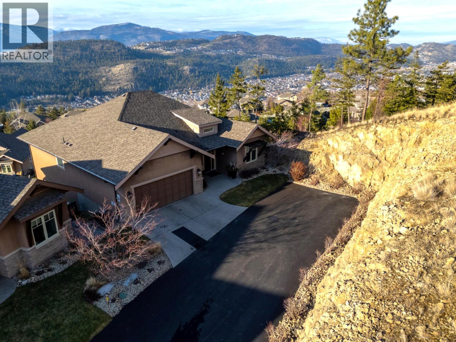 16 2450 Selkirk Drive, Kelowna