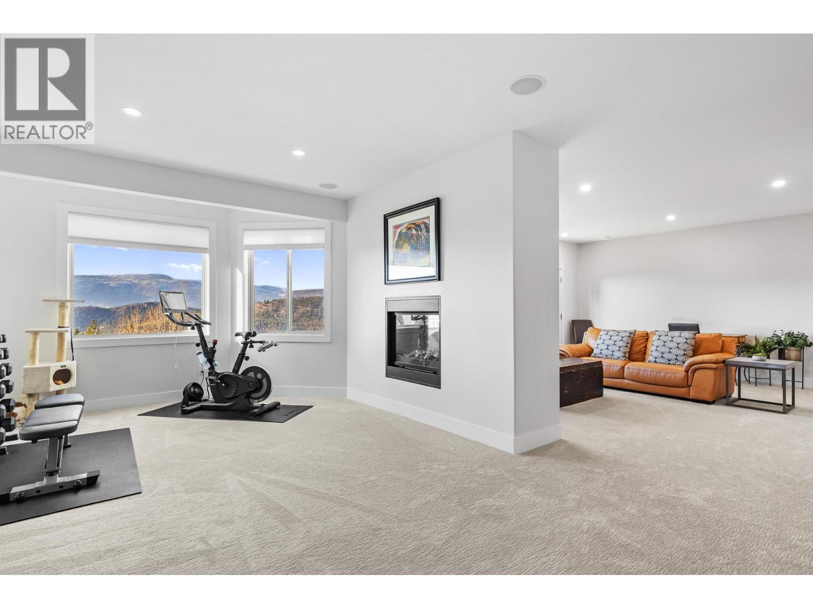 16 2450 Selkirk Drive, Kelowna