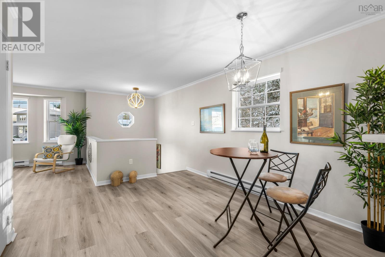 Property 11 of 46 of 28 Tutor Court