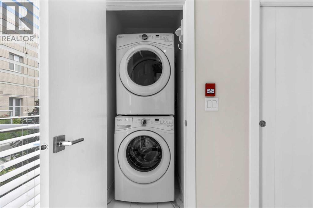 Single Family House for Sale in  Kovitz Lane NW University District Calgary 