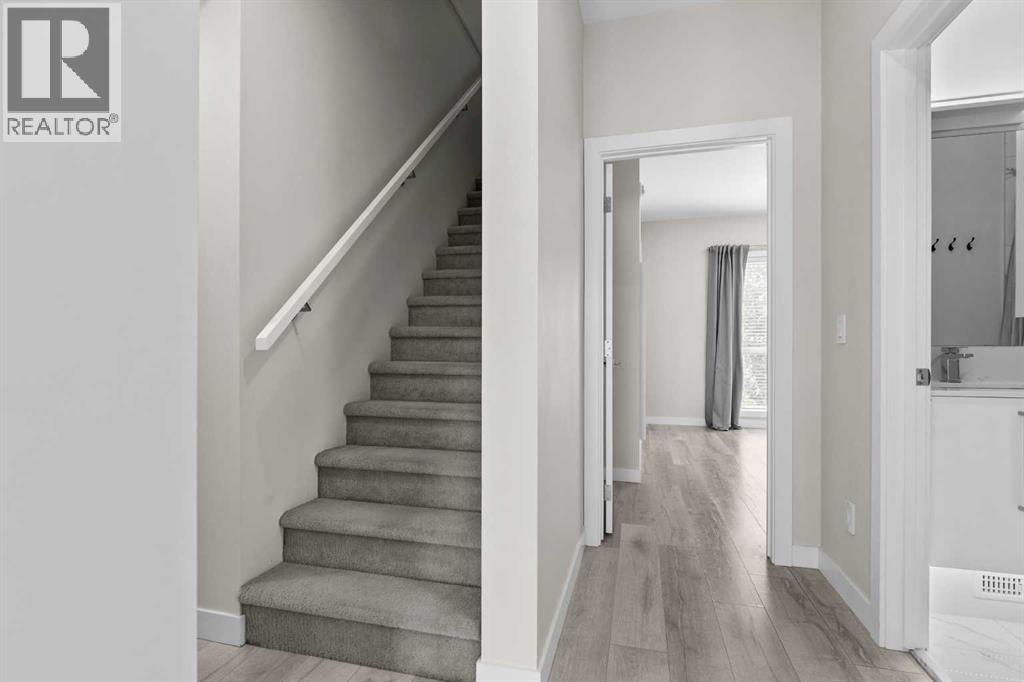 Single Family House for Sale in  Kovitz Lane NW University District Calgary 