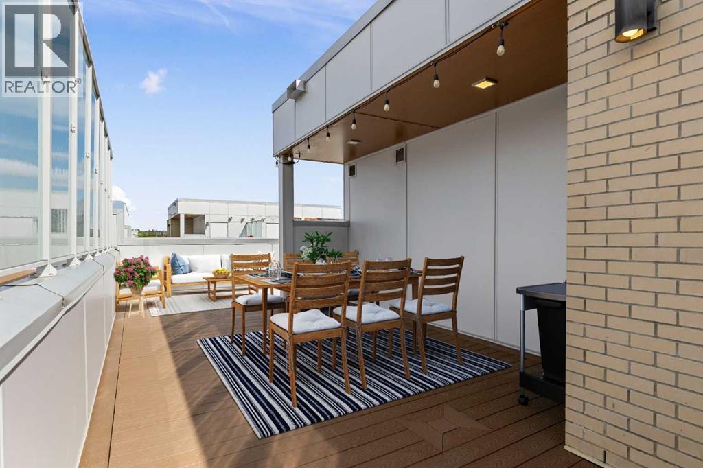 Single Family House for Sale in  Kovitz Lane NW University District Calgary 