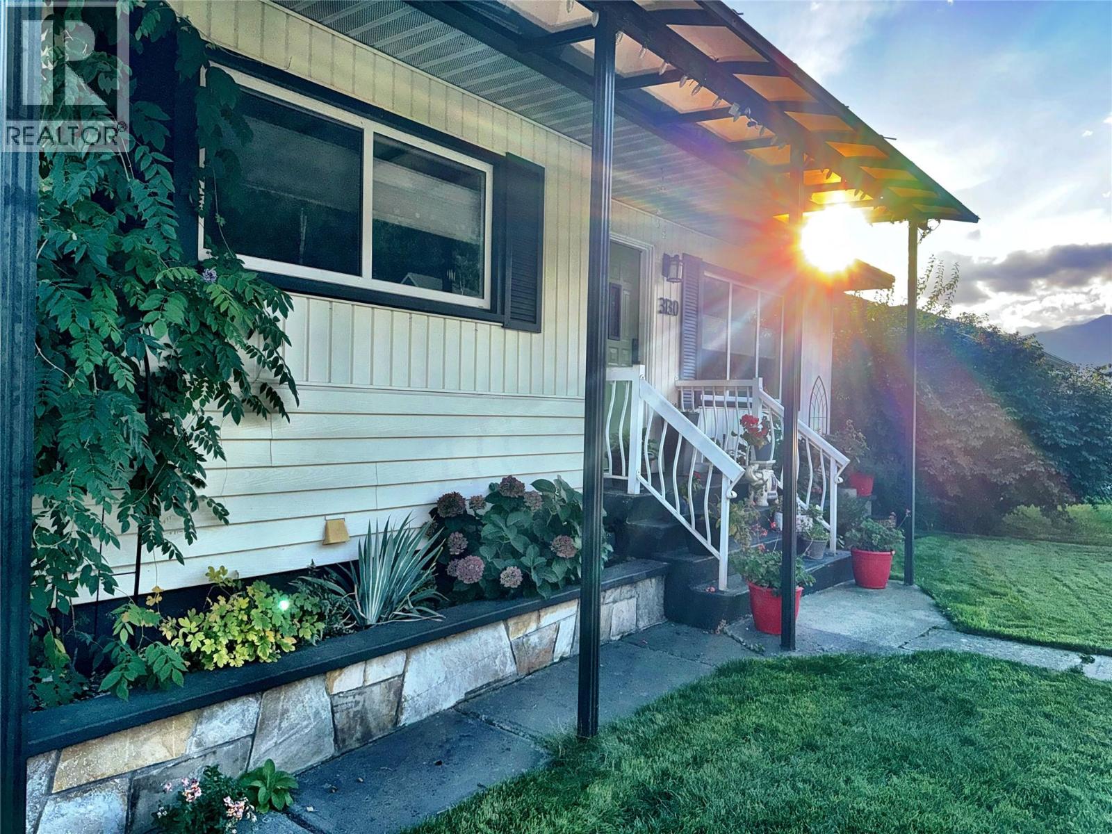 3130 Iris Crescent, Trail