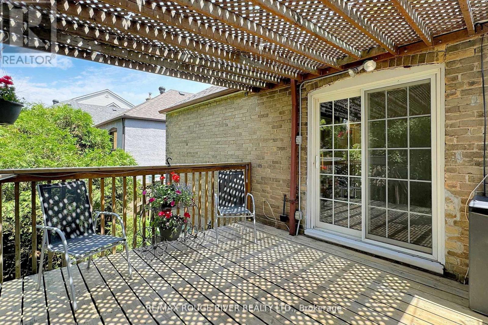 92 EASTVILLE AVENUE — photo 22