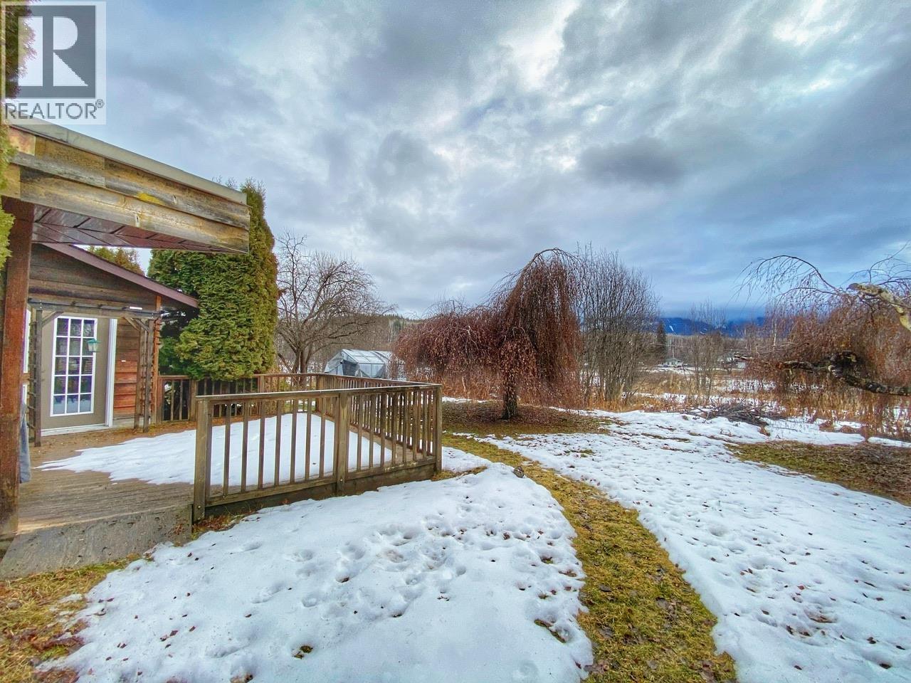 4805 STRATHERN Road, Hazelton