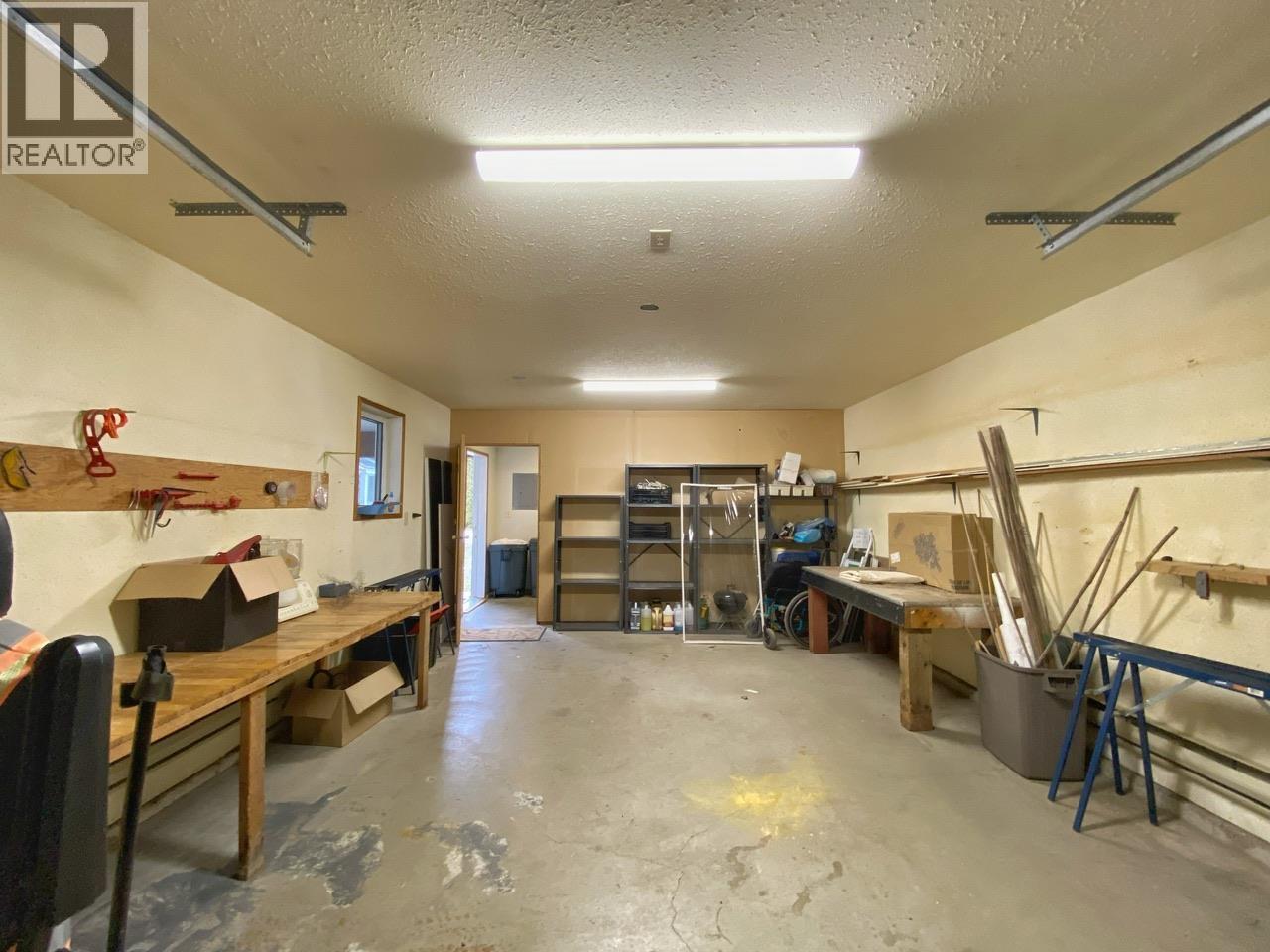 4805 STRATHERN Road, Hazelton