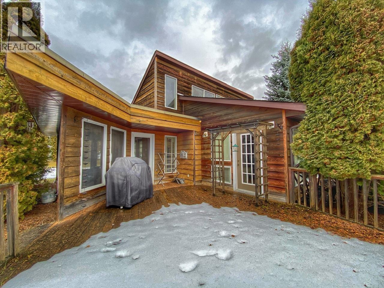 4805 STRATHERN Road, Hazelton