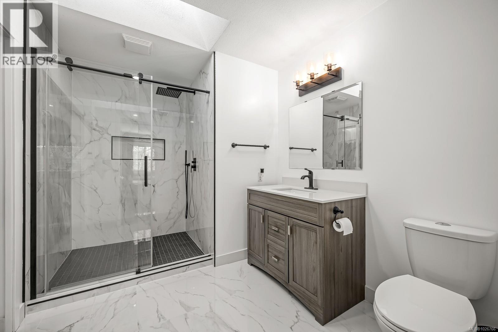 398 Panorama Cres, Courtenay