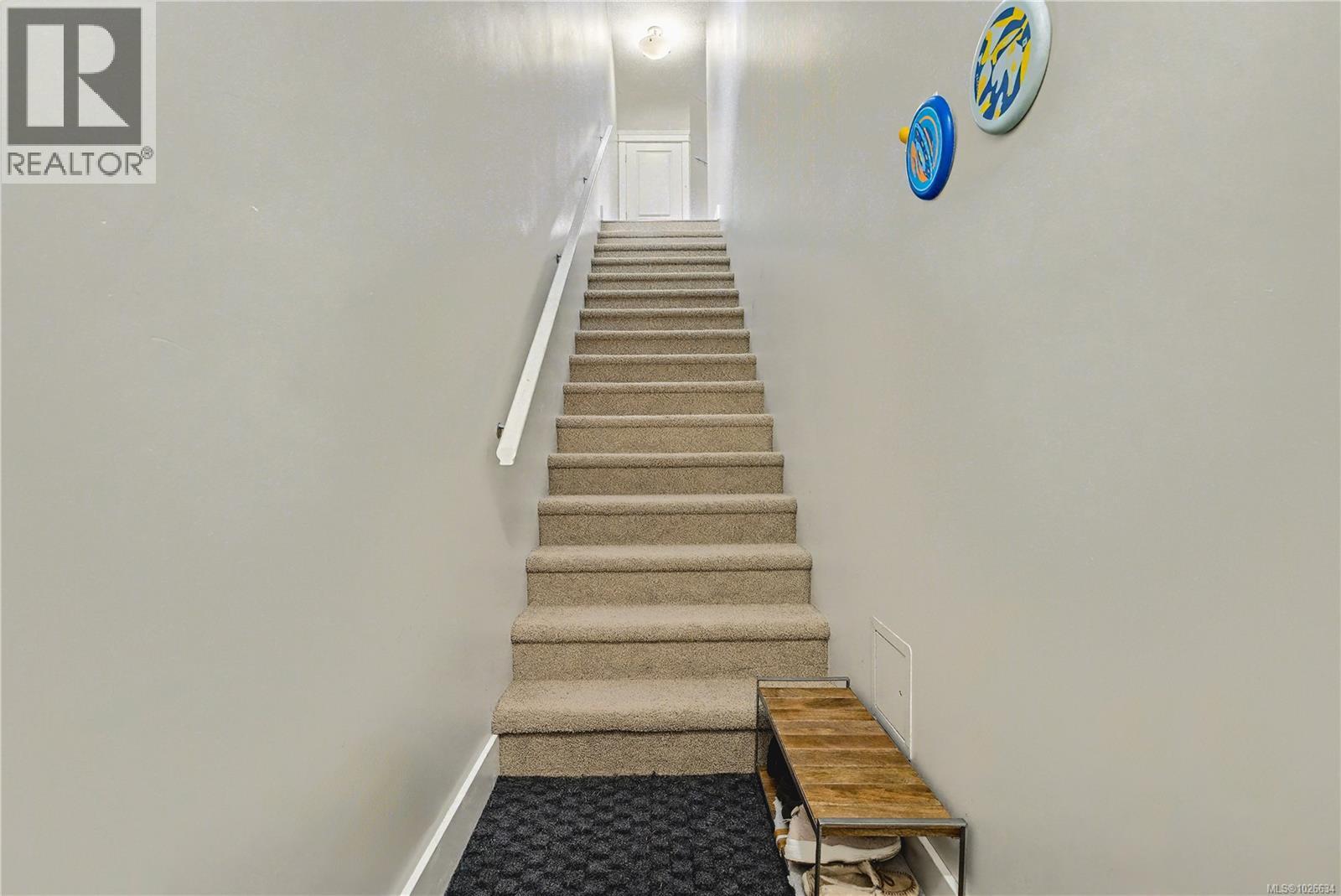 6103 Thyme Pl, Nanaimo