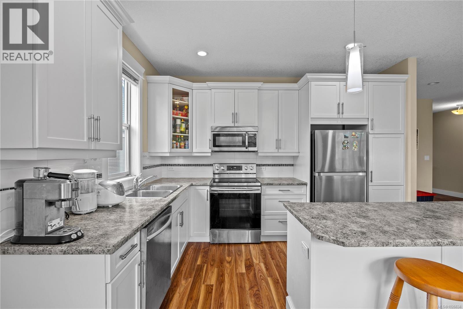 6103 Thyme Pl, Nanaimo