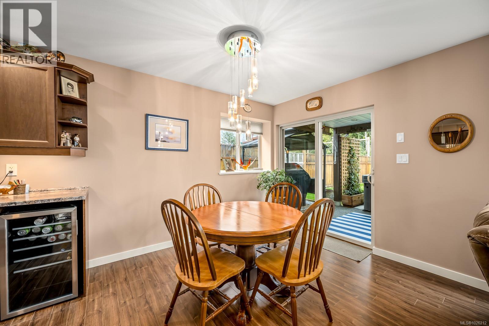 2684 Kendal Ave, Cumberland