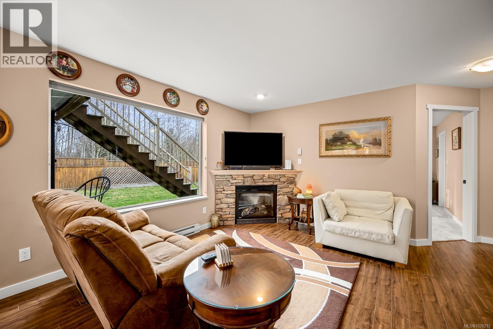 2684 Kendal Ave, Cumberland