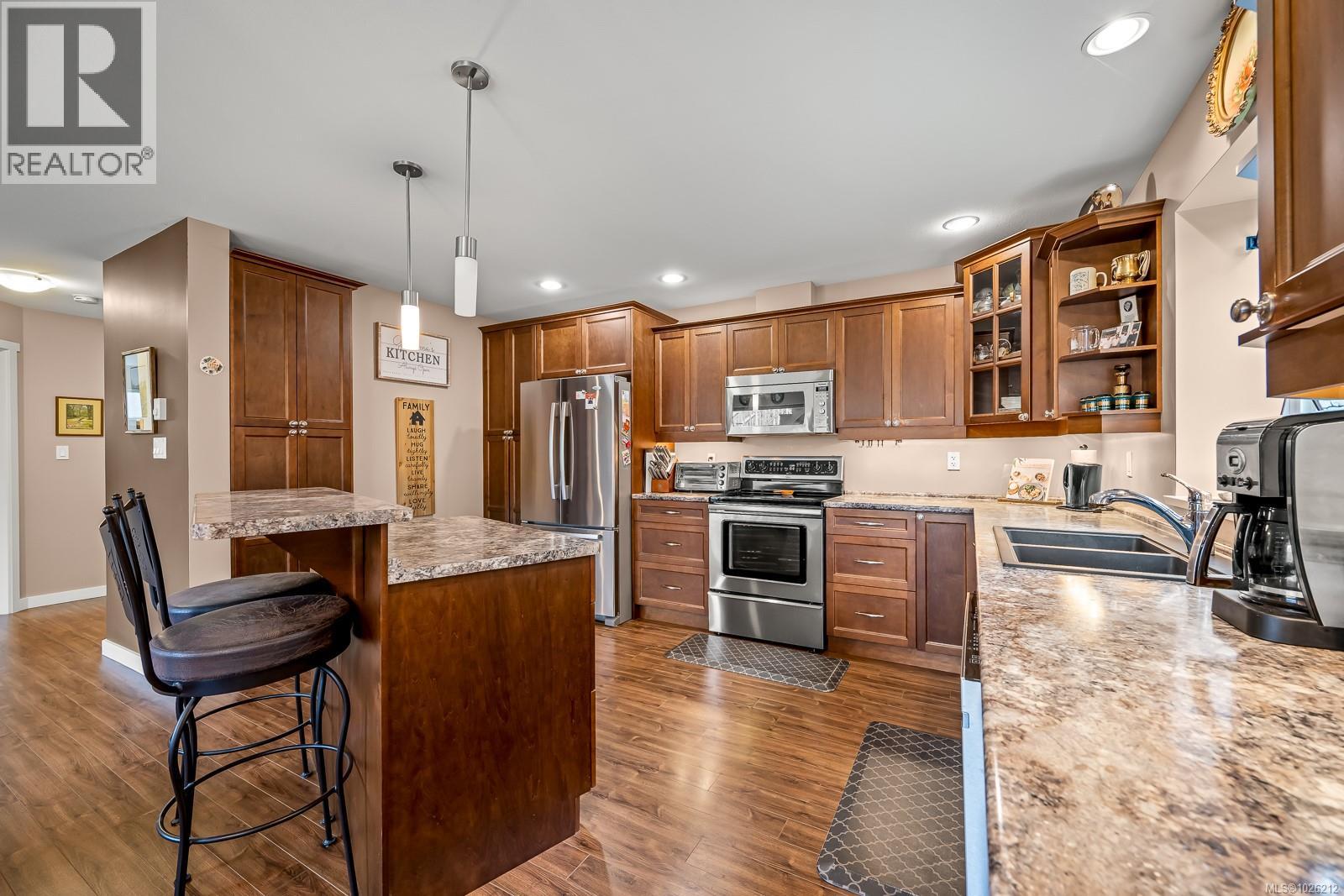 2684 Kendal Ave, Cumberland