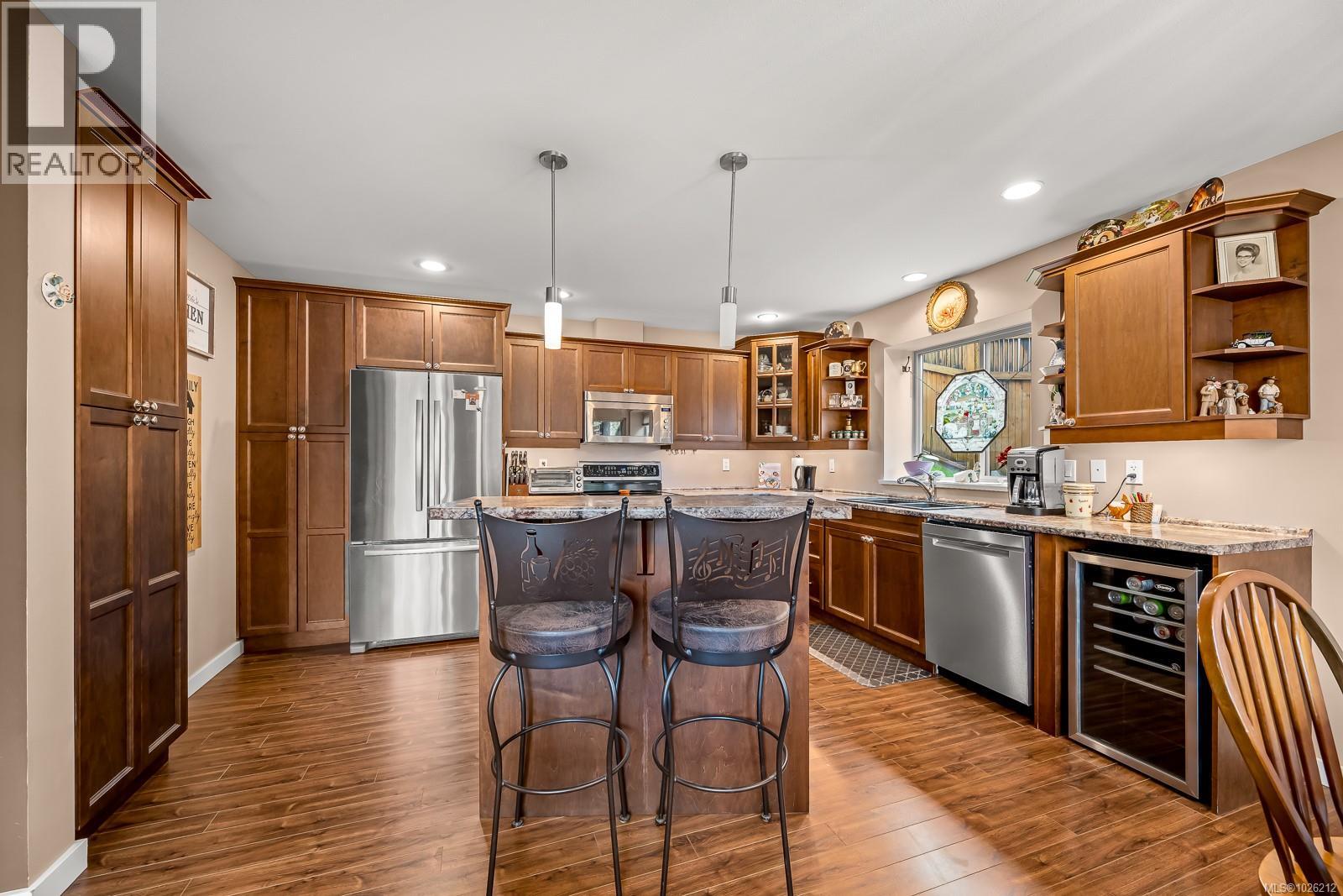 2684 Kendal Ave, Cumberland