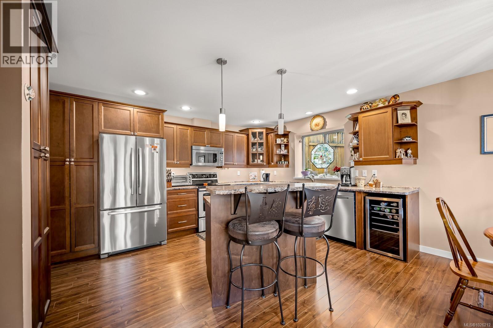 2684 Kendal Ave, Cumberland