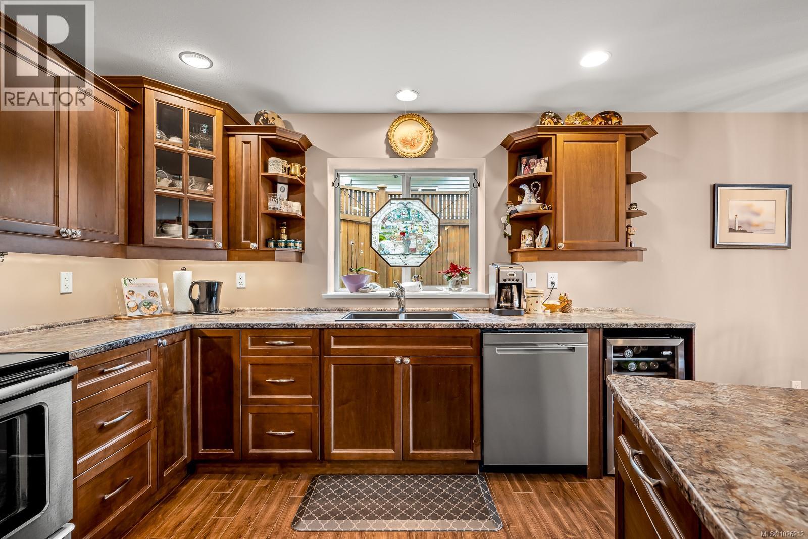 2684 Kendal Ave, Cumberland