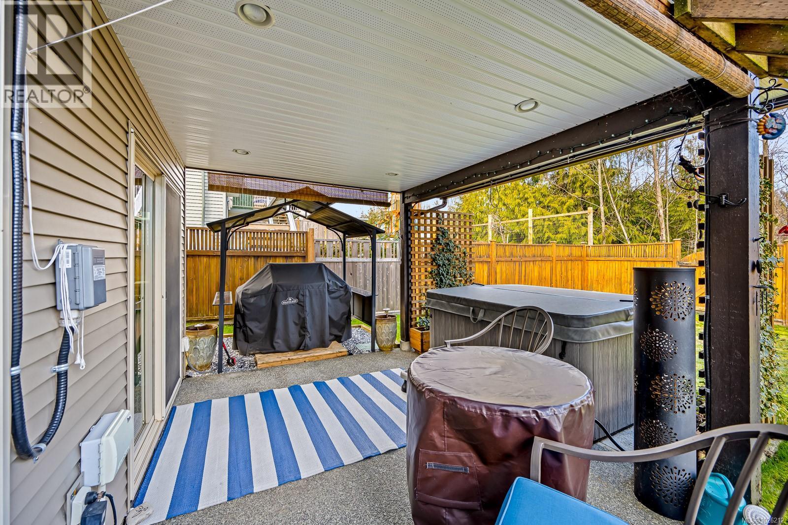 2684 Kendal Ave, Cumberland