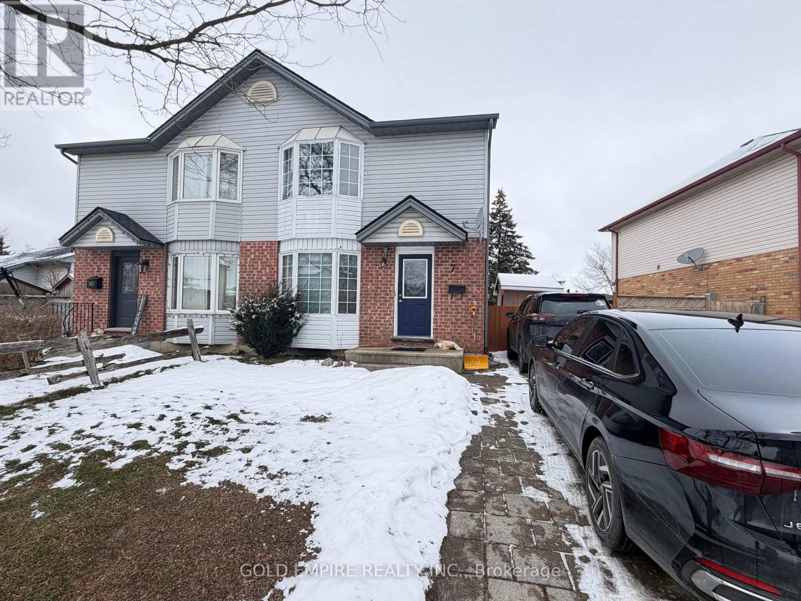 7 ROMAN CRESCENT - Photo 4 of 23, London East (East I), Ontario