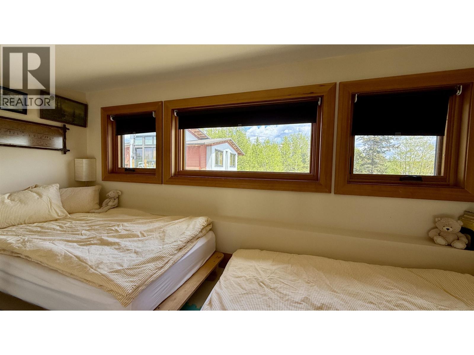 5460 CARLSON ROAD - 26