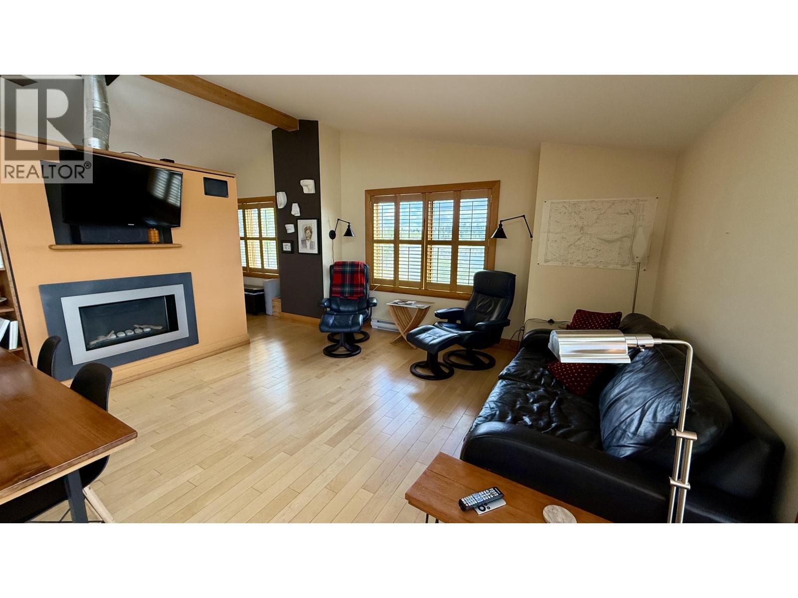 5460 CARLSON ROAD - 9